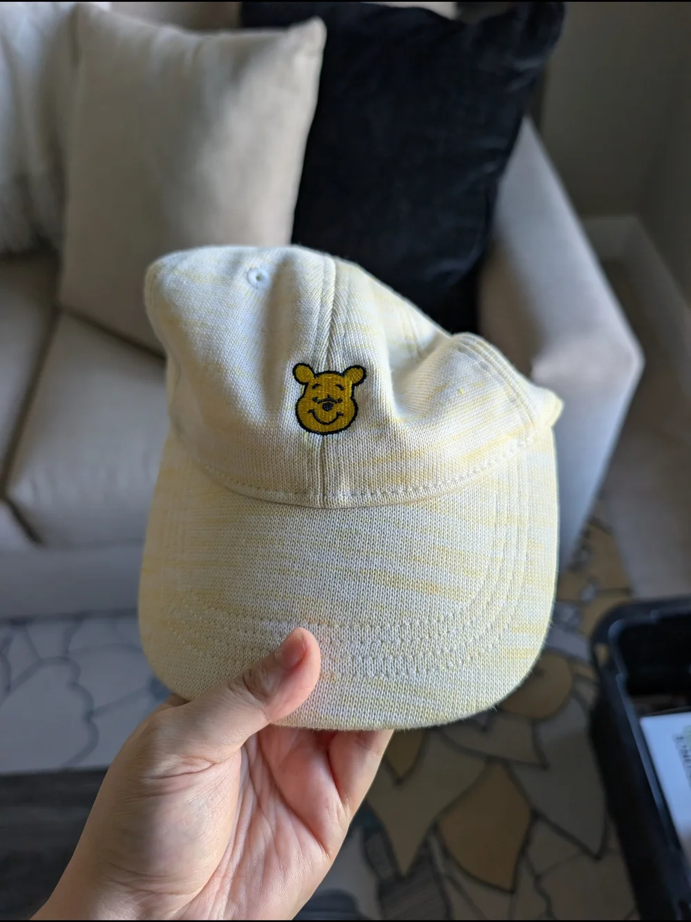 Disney Women's Pooh Love Your Melon Hat